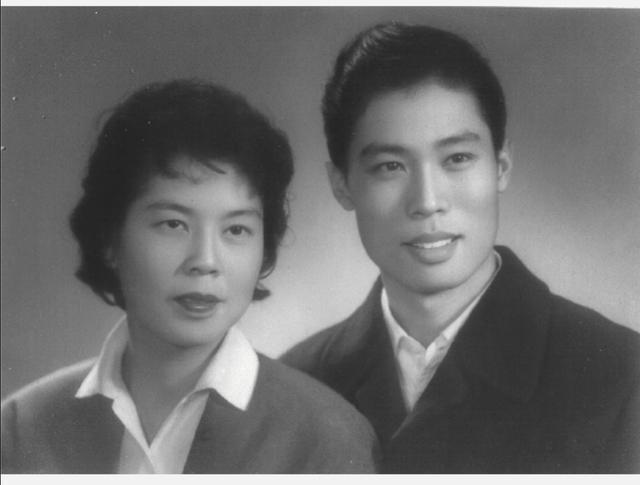 真实的钟南山：烧过锅炉留过级，2次命悬一线，35岁才踏上从医路